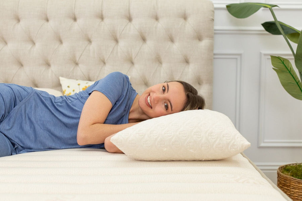 The Benefits of Sleeping with a Wool and Latex Pillow - PlushBeds