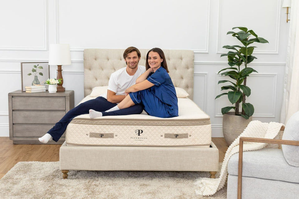 https://www.plushbeds.com/cdn/shop/products/the-luxury-bliss-organic-hybrid-latex-mattress-855686_960x.jpg?v=1685328086